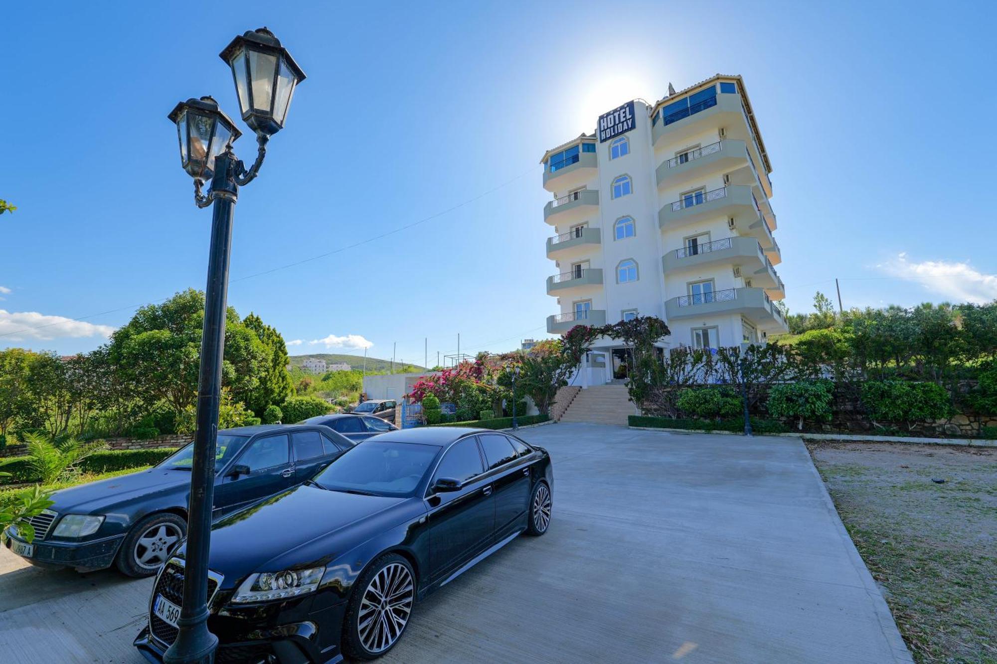 Hotel Holiday Sarandë Exterior foto